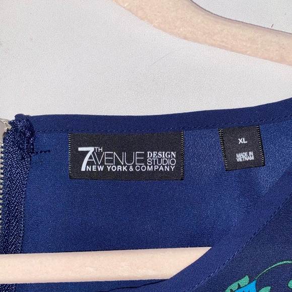 New York & Co blouse - Picture 3 of 3